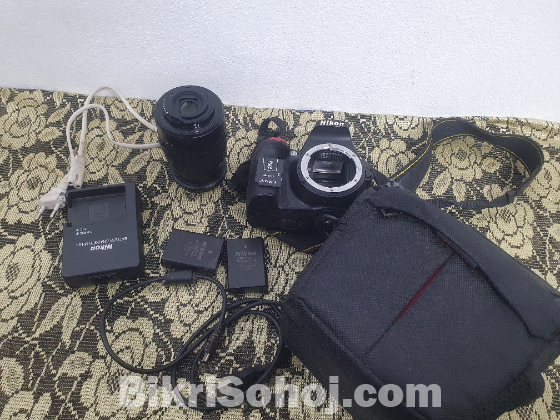 Nikoon 3300 D
